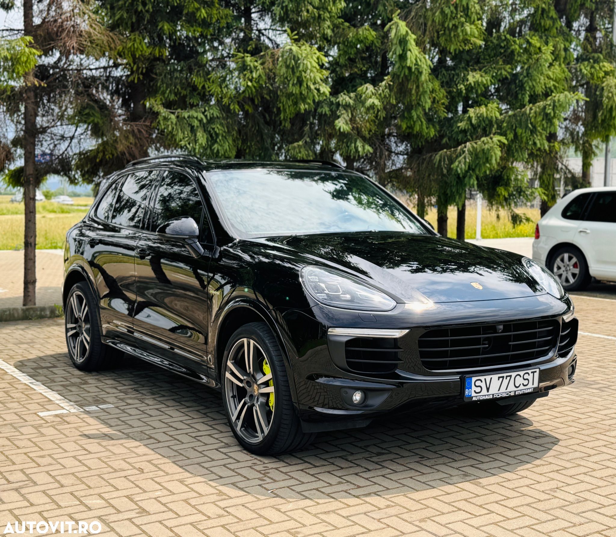 Porsche Cayenne E-Hybrid Tiptronic S Platinum Edition - 1