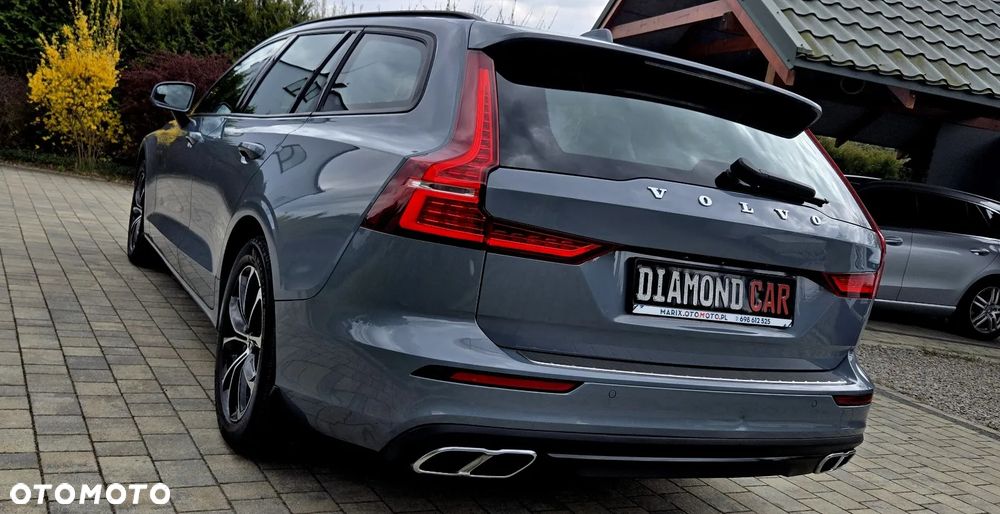 Volvo V60 B3 B Geartronic Momentum Pro - 16