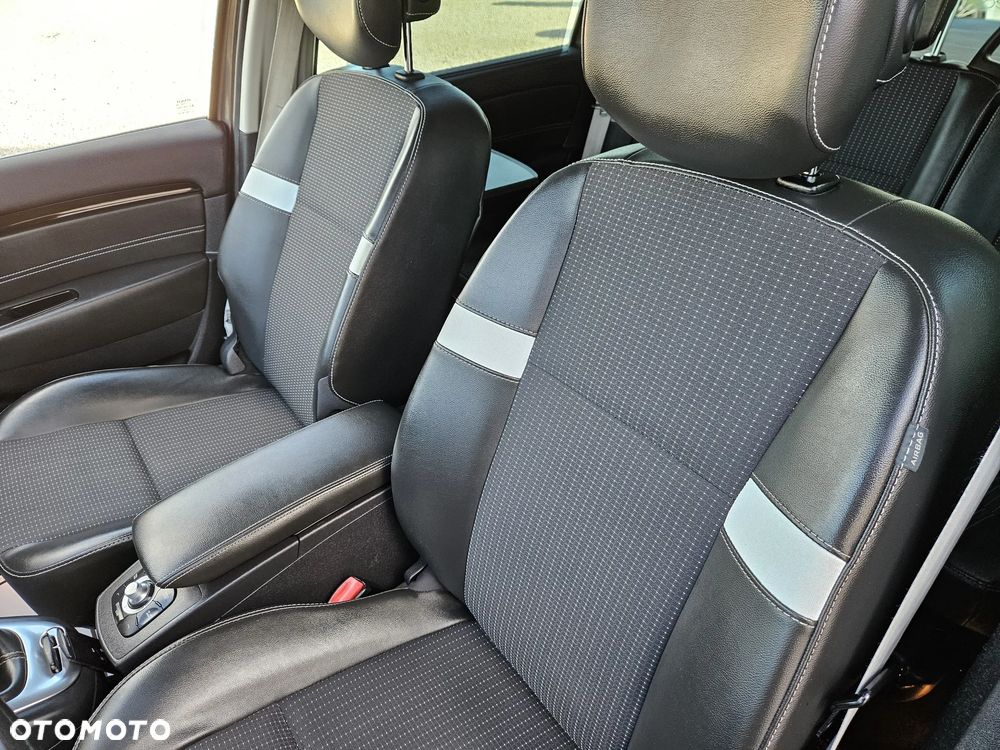 Renault Grand Scenic Gr 1.6 dCi Energy Bose Edition S&S - 12
