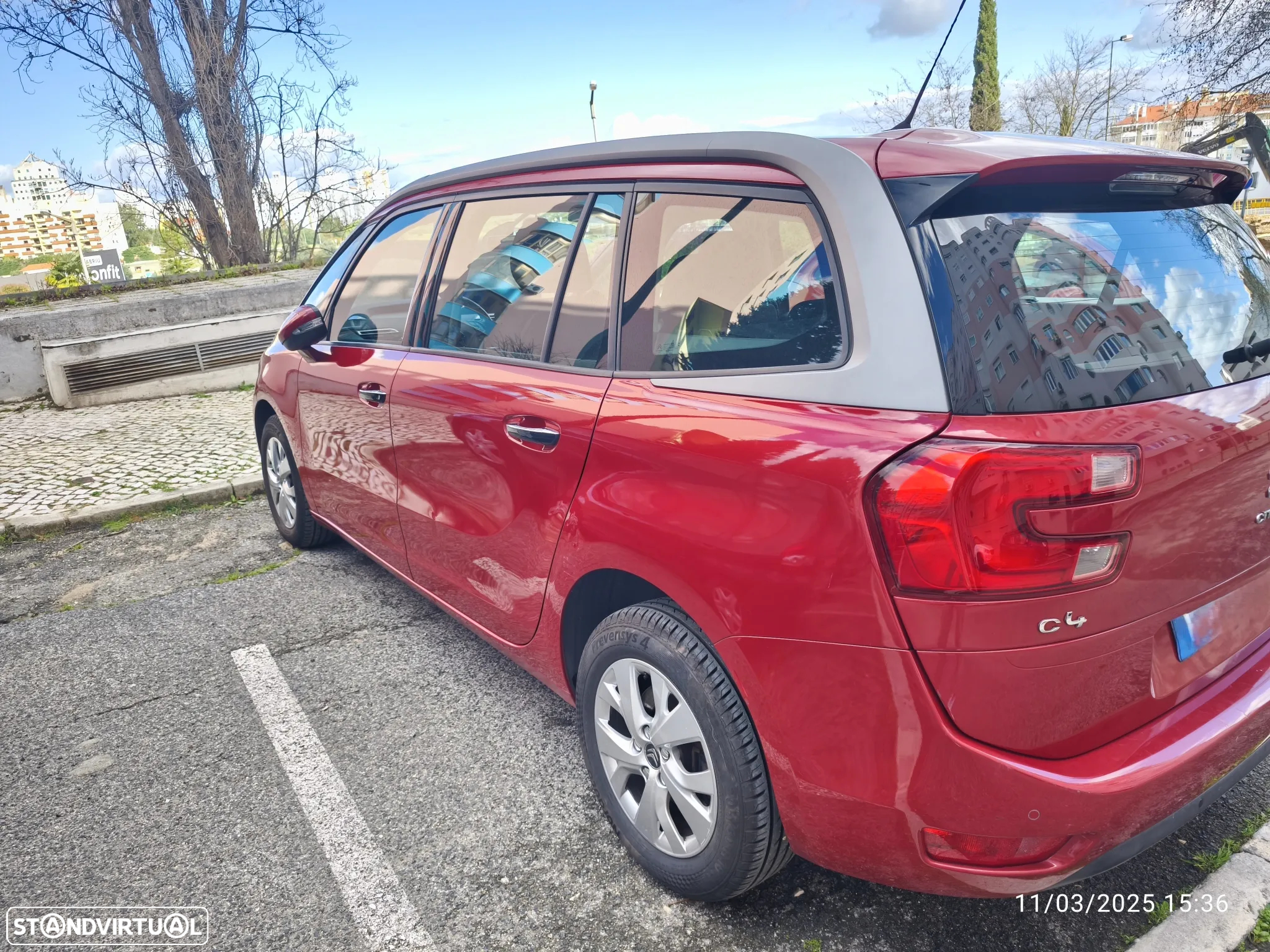 Citroën C4 Grand Picasso - 22