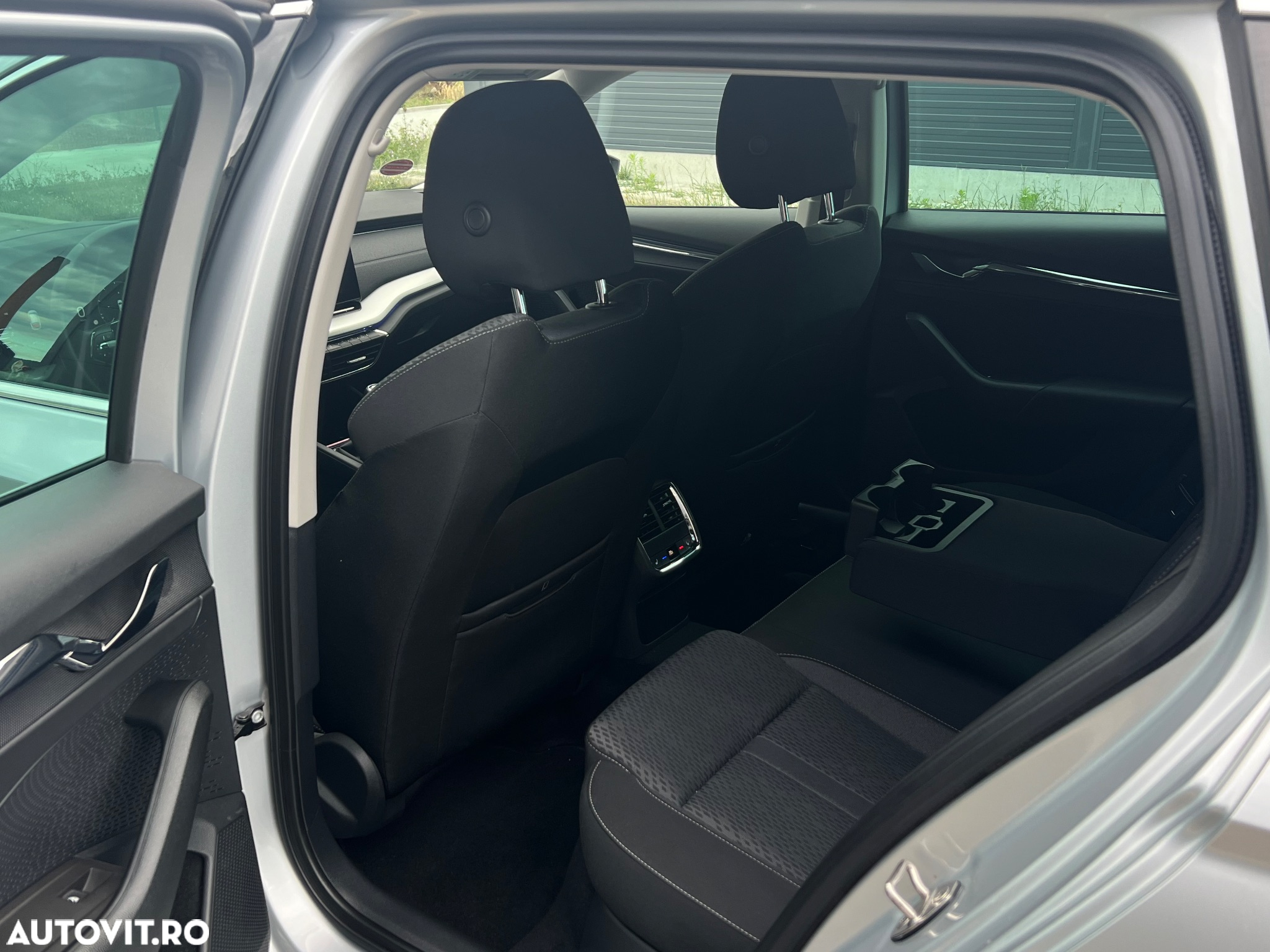 Skoda Octavia Combi 2.0 TDI Style - 9