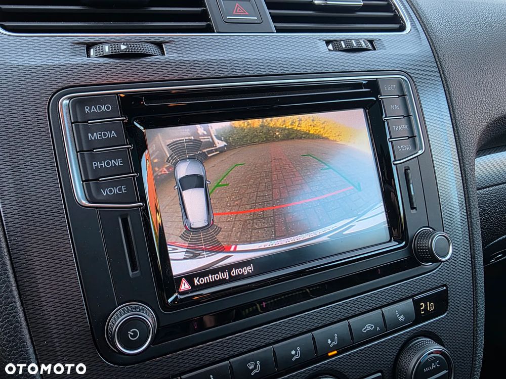 Volkswagen Scirocco 1.4 TSI BlueMotion Technology Club - 26