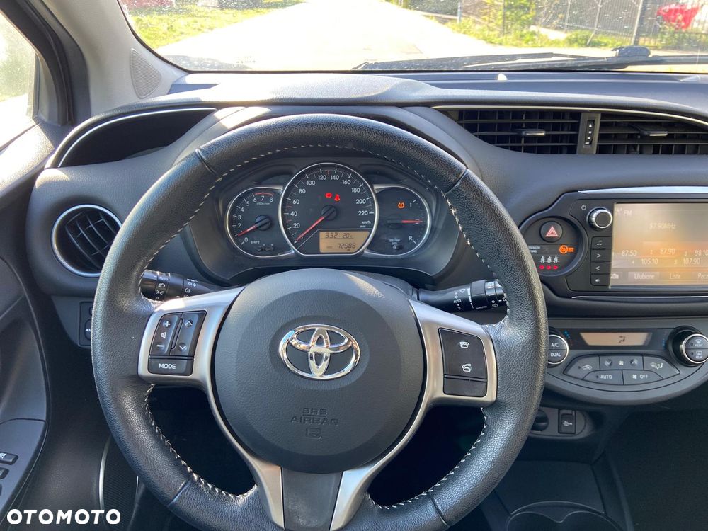 Toyota Yaris 1.0 Active EU6 - 8