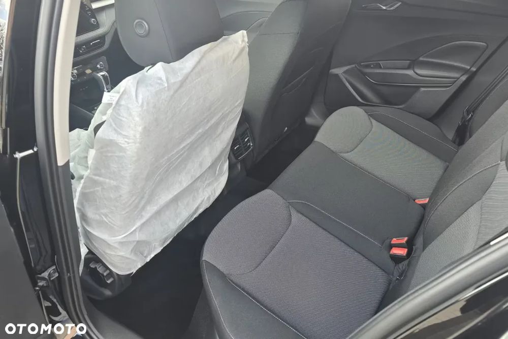 Skoda Fabia 1.0 TSI Drive DSG - 14