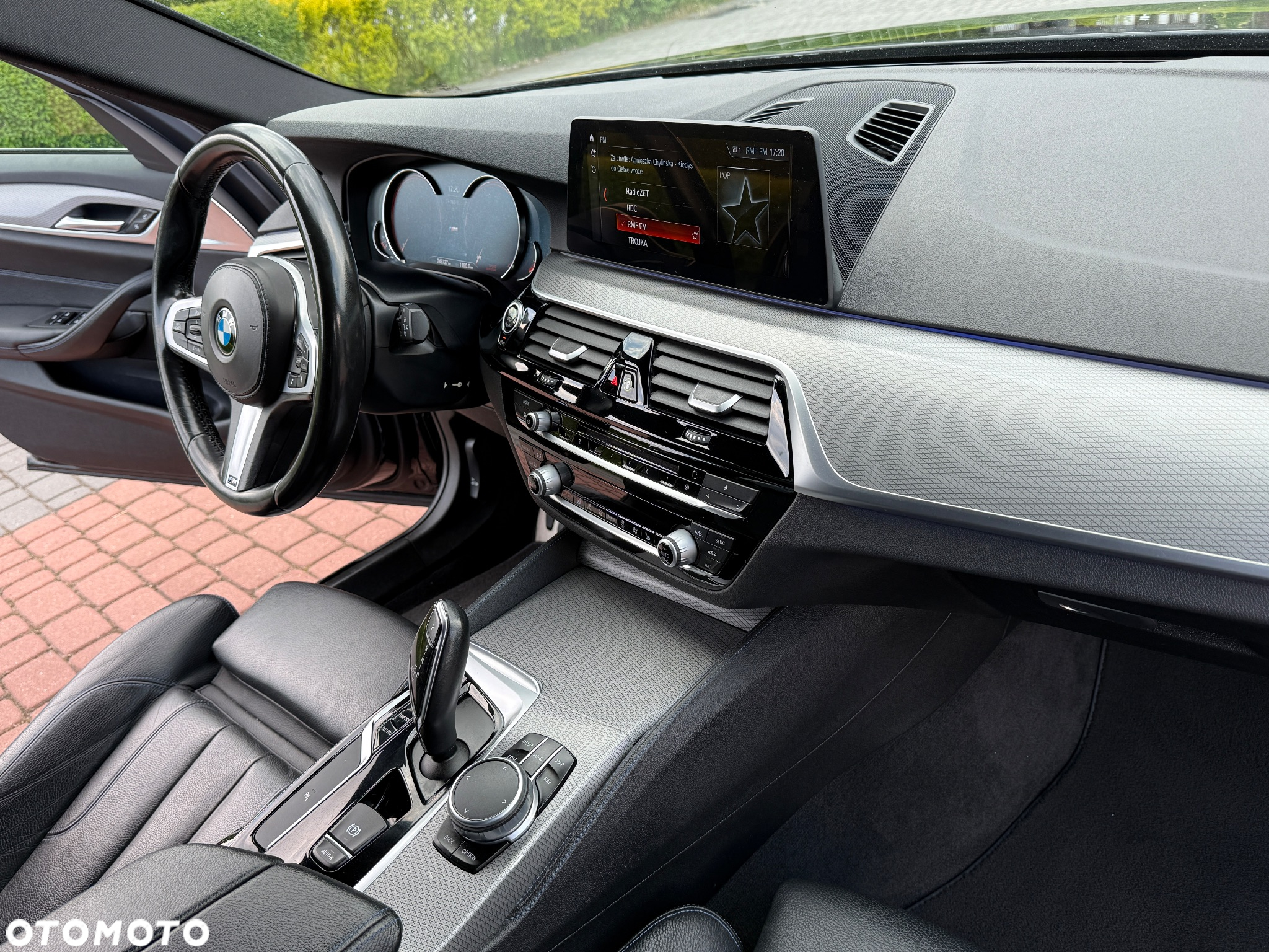 BMW Seria 5 520d Touring M Sport Edition - 33