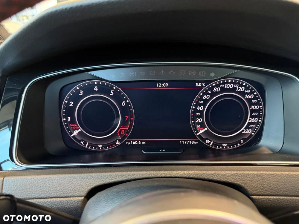 Volkswagen Golf GTI TCR 2.0 TSI OPF DSG - 19