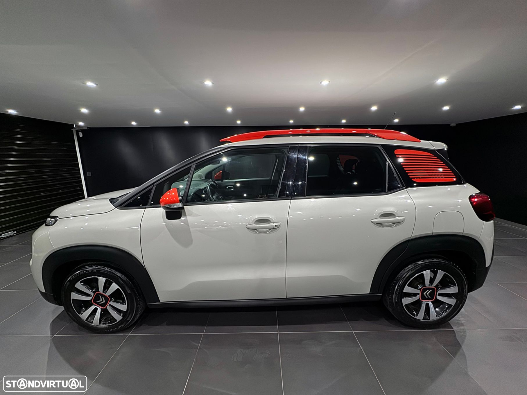 Citroën C3 Aircross 1.2 PureTech Shine - 3
