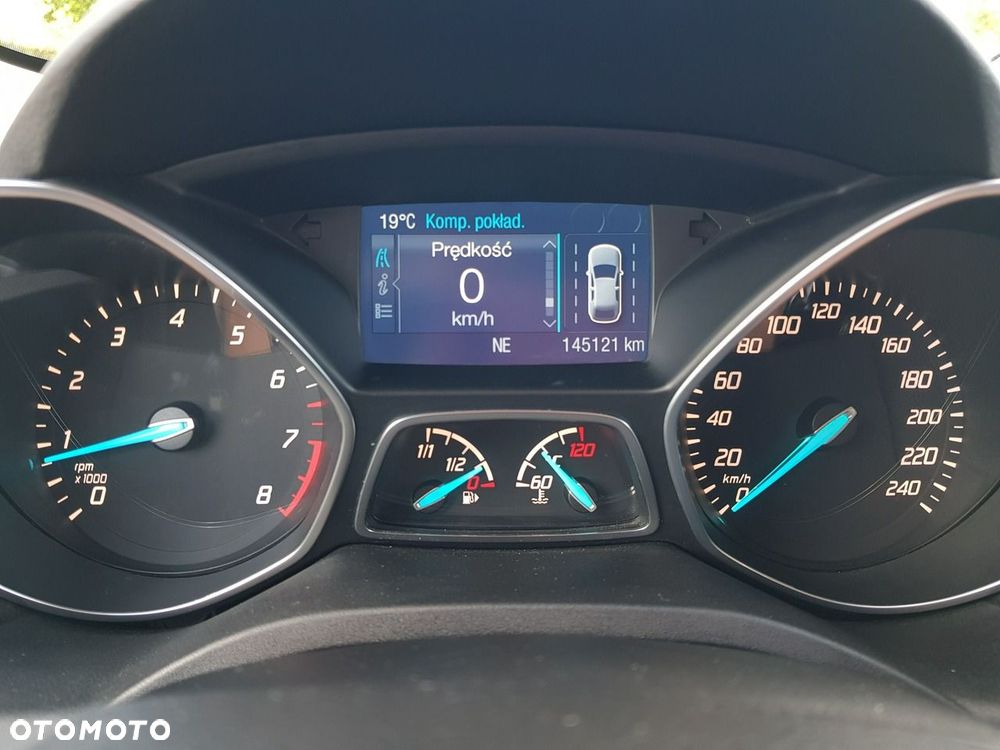 Ford Kuga 1.6 EcoBoost 2x4 Individual - 23