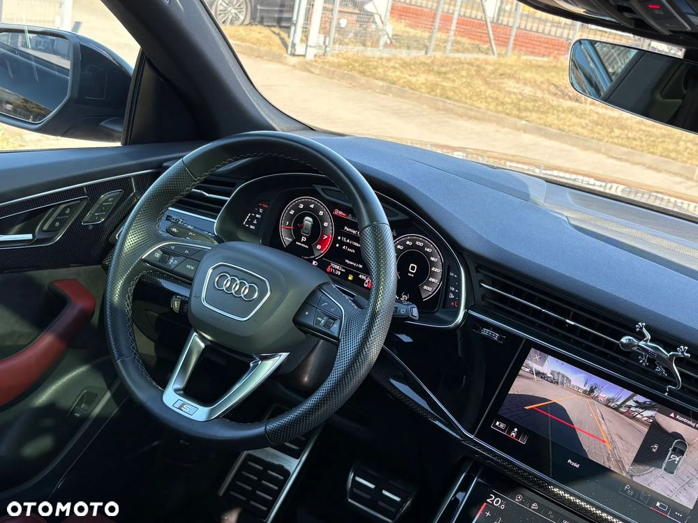 Audi SQ8 - 16