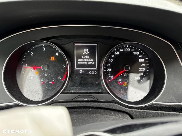 Volkswagen Passat Variant - 7