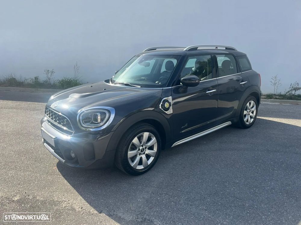 MINI Countryman Cooper SE ALL4 Auto - 2