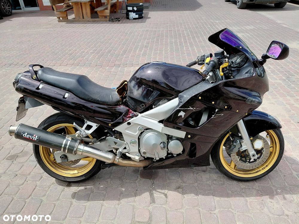 Kawasaki ZZR - 6