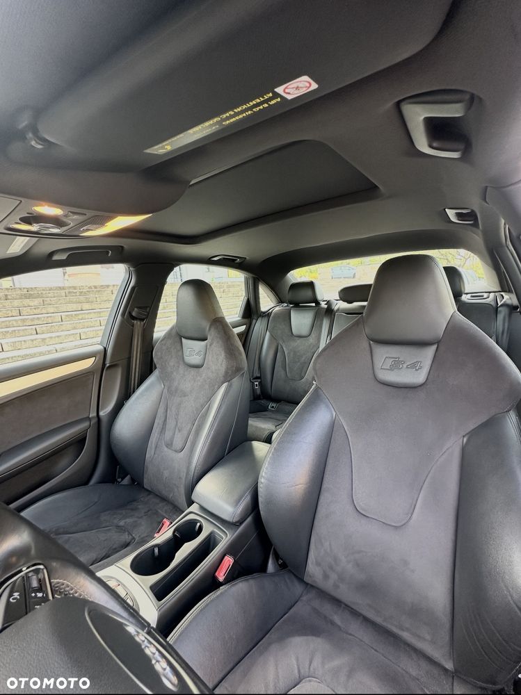 Audi S4 Limousine - 11