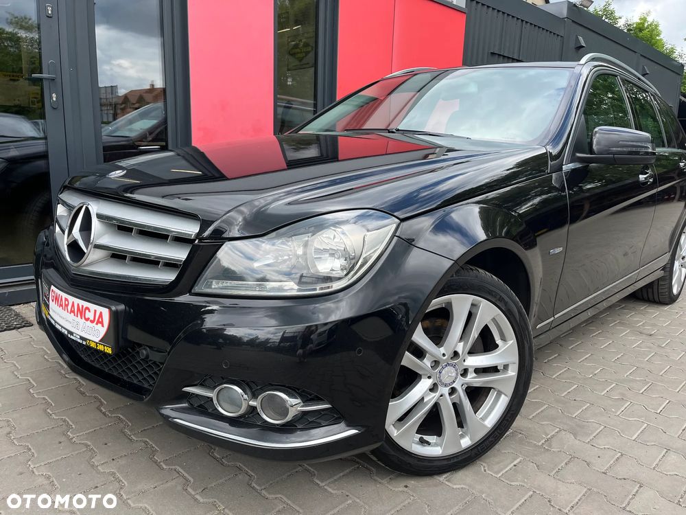 Mercedes-Benz Klasa C 180 T BlueEFFICIENCY 7G-TRONIC Avantgarde - 3