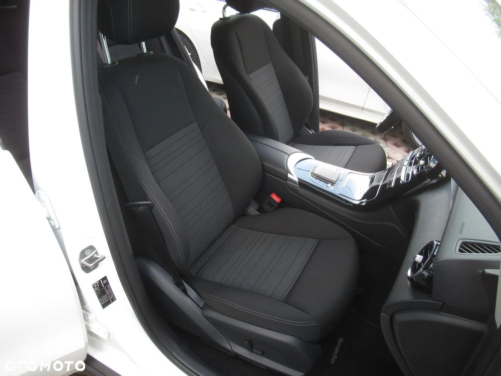 Mercedes-Benz GLC 200 4-Matic - 11