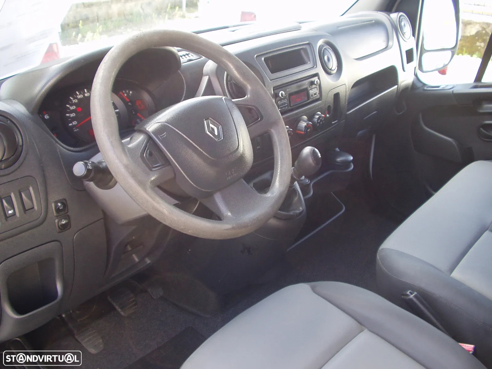 Renault Master 2.3 DCI 130cv L3H2 - 4