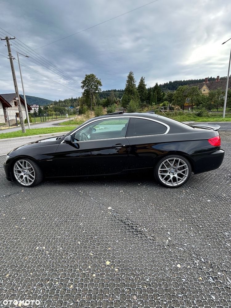 BMW Seria 3 335i - 29