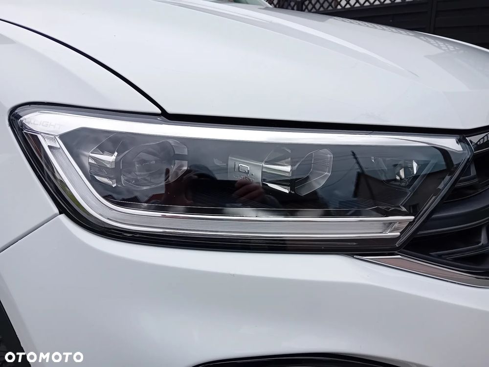 Volkswagen T-Roc 2.0 TDI SCR DSG GOAL - 17