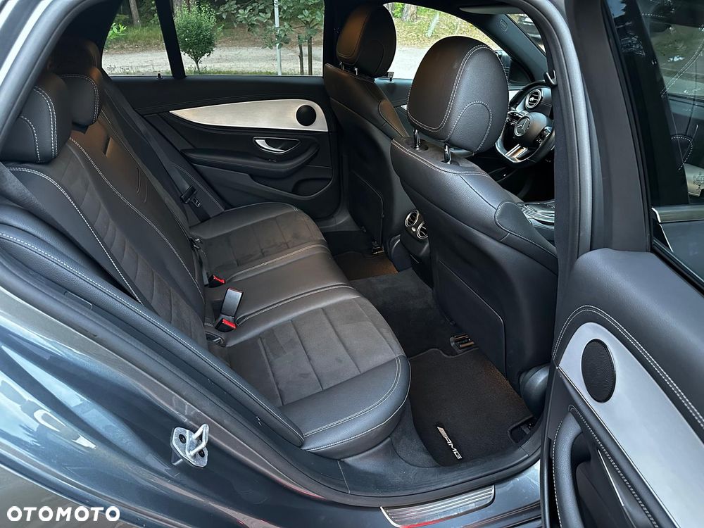 Mercedes-Benz Klasa E 220 d AMG - 12