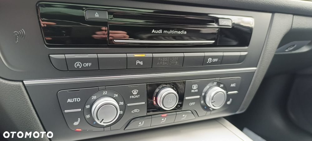 Audi A6 Avant 2.0 TDI Ultra S tronic - 27