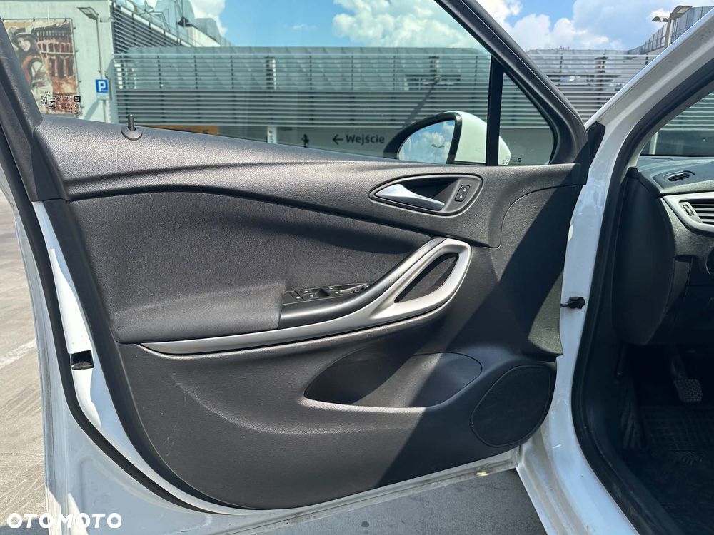 Opel Astra 1.6 CDTI Elite - 13