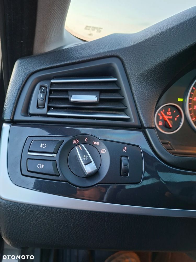 BMW Seria 5 520d - 11