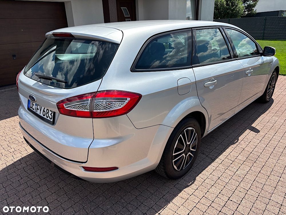 Ford Mondeo 2.0 TDCi Titanium - 12