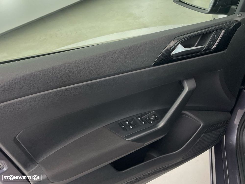 VW Polo 1.0 TSI Urban DSG - 14