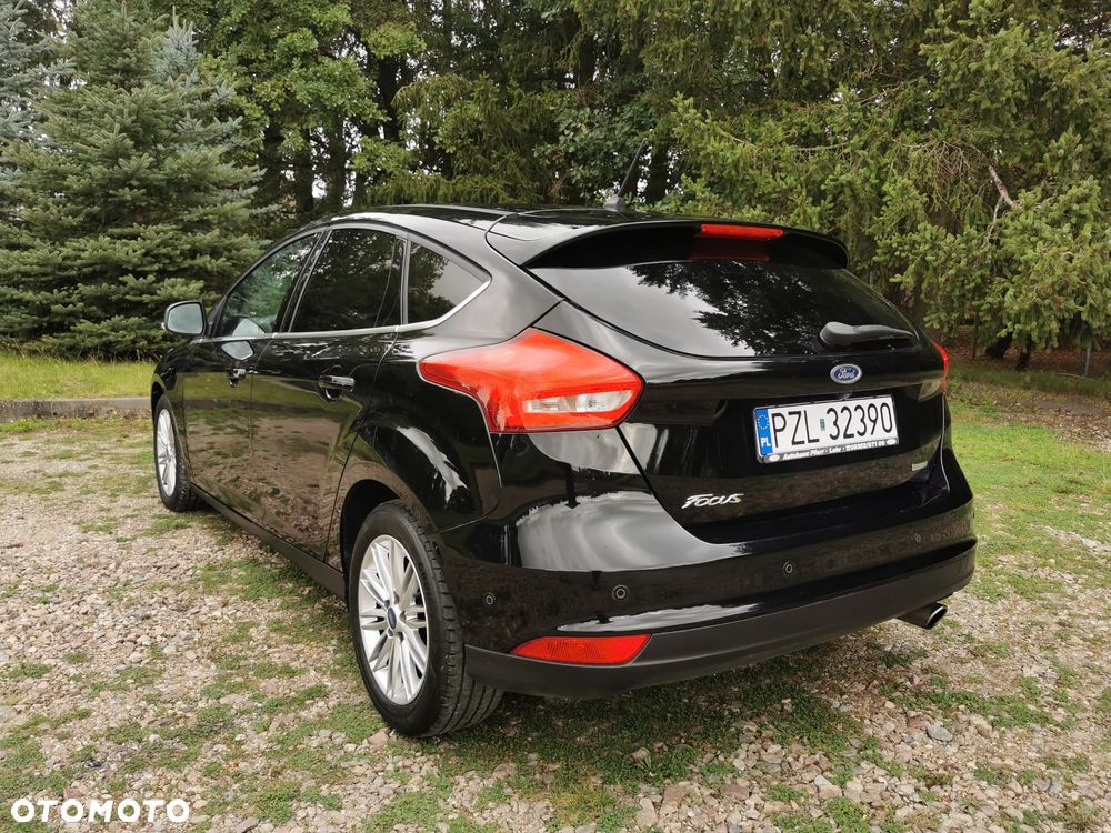 Ford Focus 1.5 EcoBoost STart-Stopp-System TITANIUM - 24