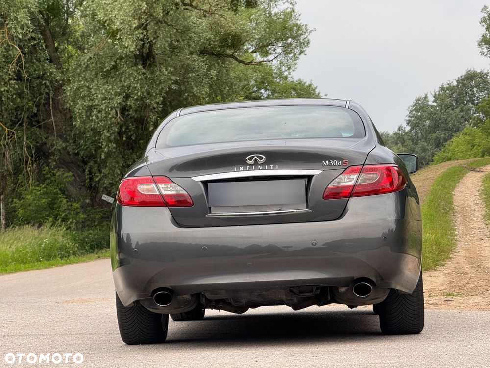 Infiniti M M30d S Premium - 10