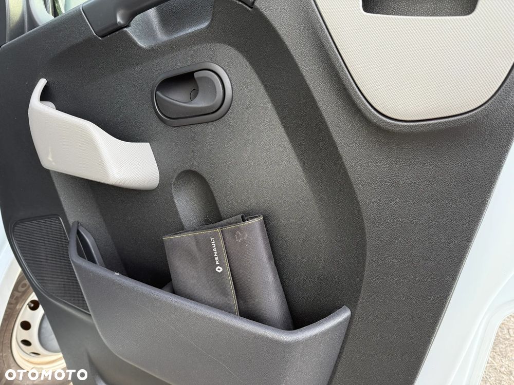 Renault Master Izoterma Winda - 29