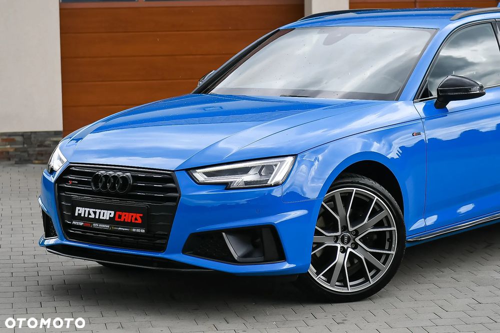 Audi A4 Avant 40 g-tron S tronic S line - 3