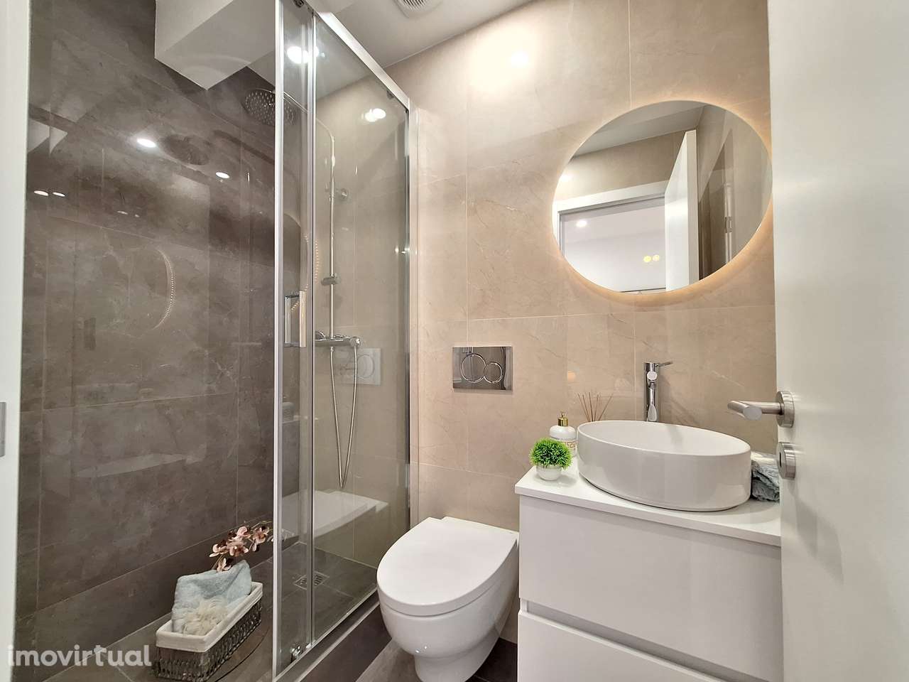 Benfica/ À Av. Uruguai - Grande imagem: 3/6