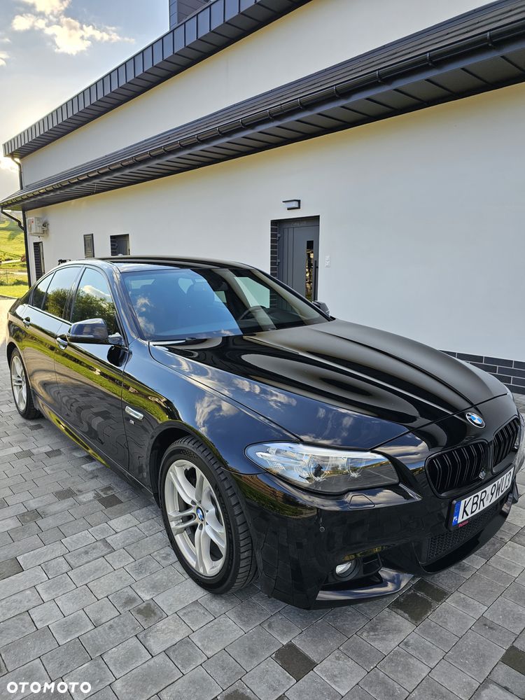 BMW Seria 5 520d xDrive - 2