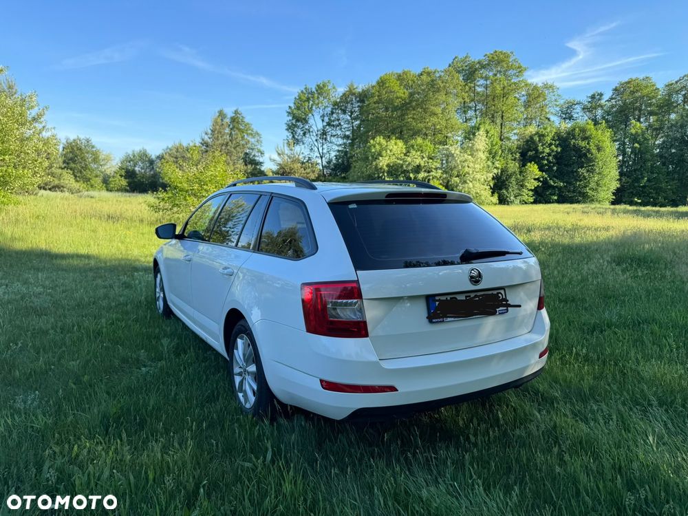 Skoda Octavia 1.6 TDI Ambition - 35