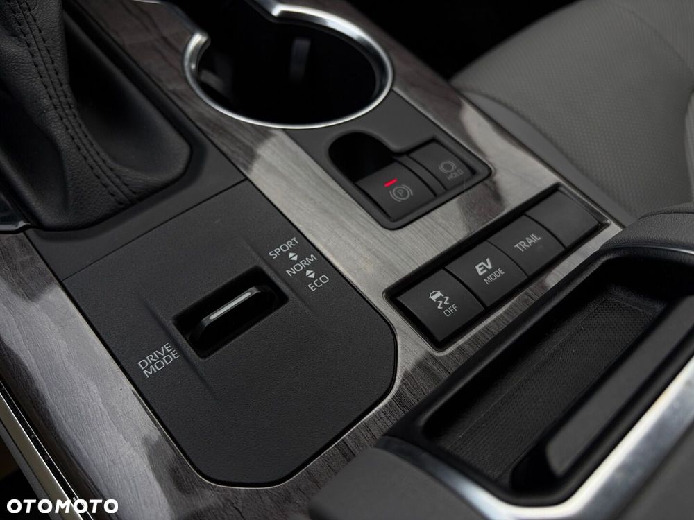 Toyota Highlander - 31