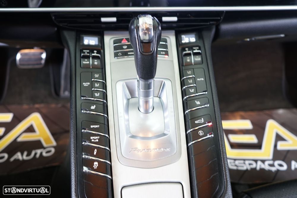 Porsche Panamera Platinum Edition - 27