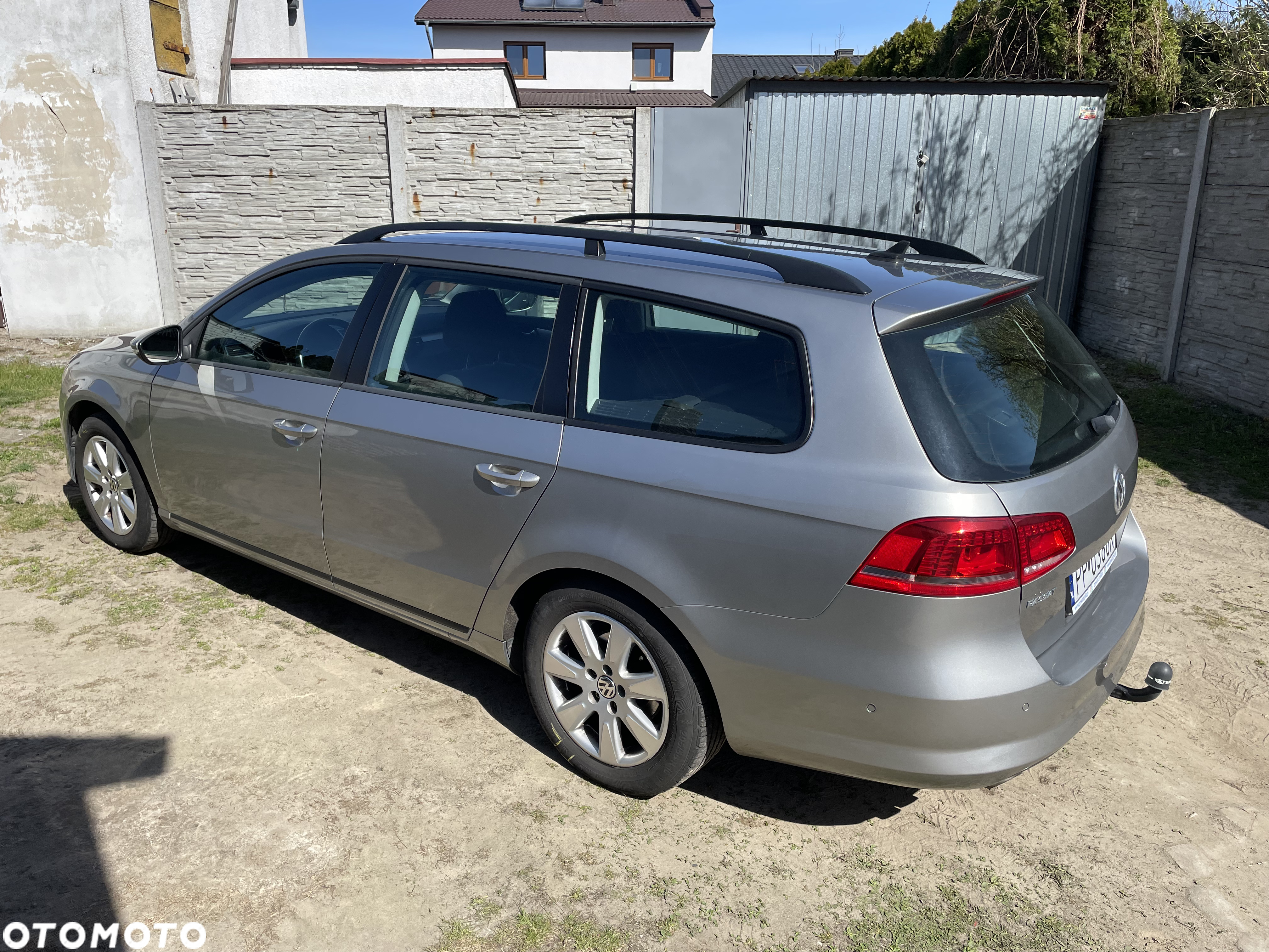 Volkswagen Passat - 2