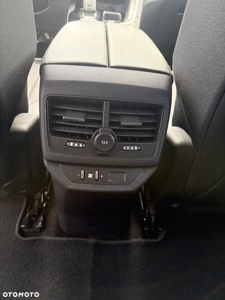 Peugeot 5008 - 16