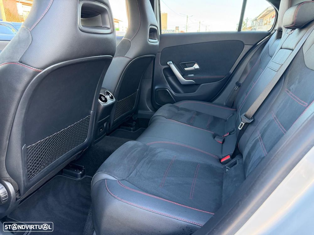 Mercedes-Benz A 250 e AMG Line - 10