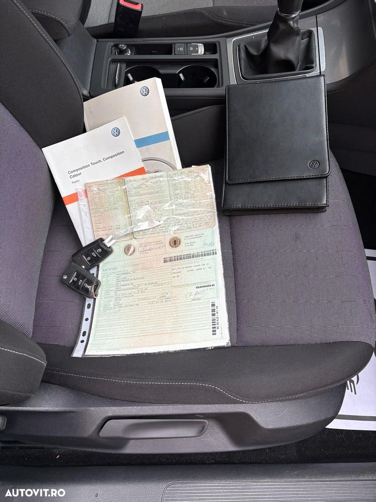 Volkswagen Golf 1.6 TDI - 19