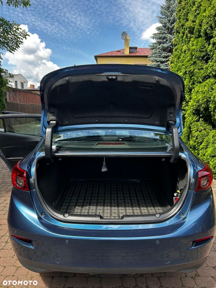 Mazda 3 - 10
