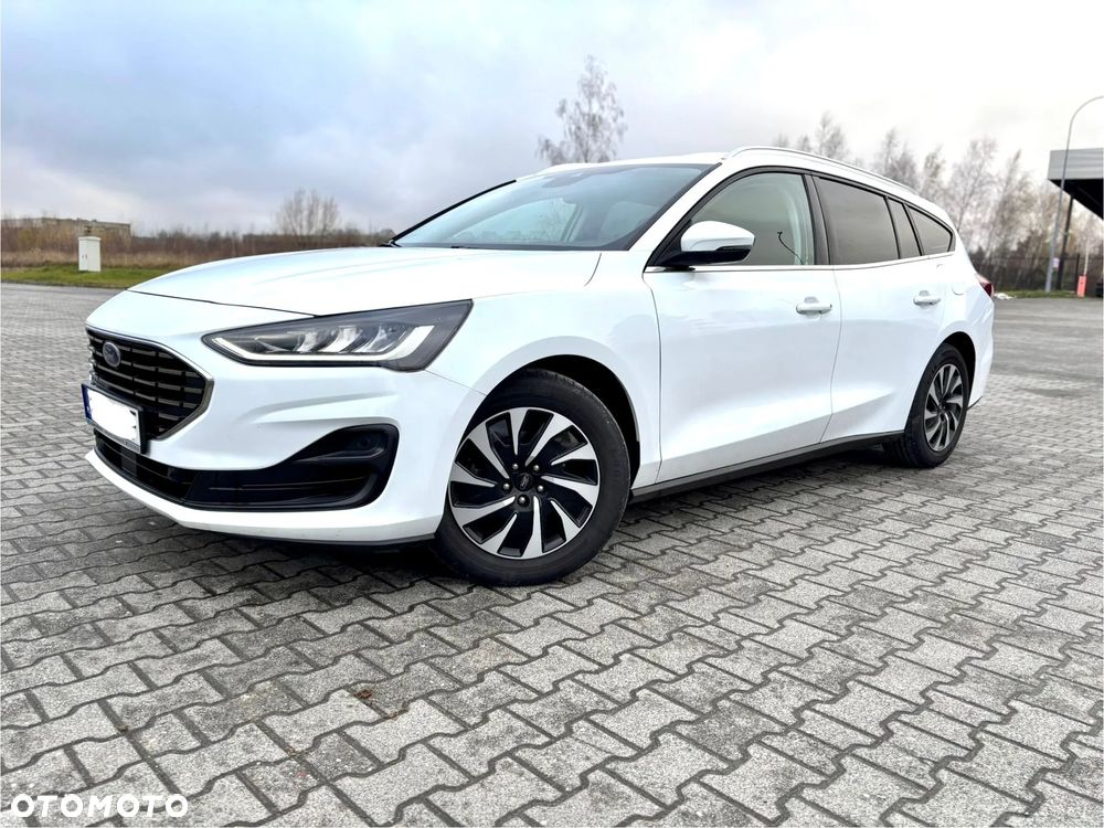 Ford Focus 1.0 EcoBoost Titanium Design - 11