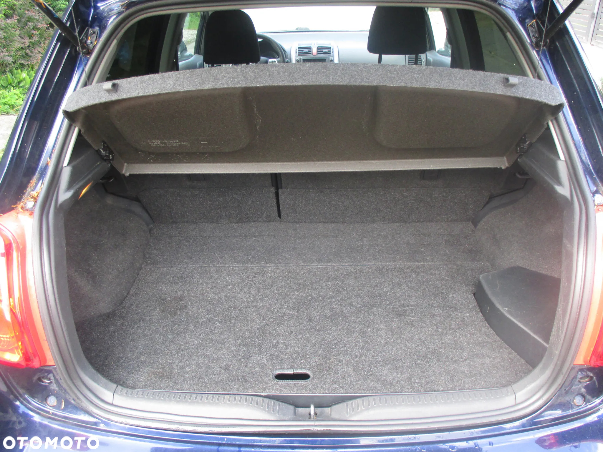 Toyota Auris 1.8 HSD Luna - 11