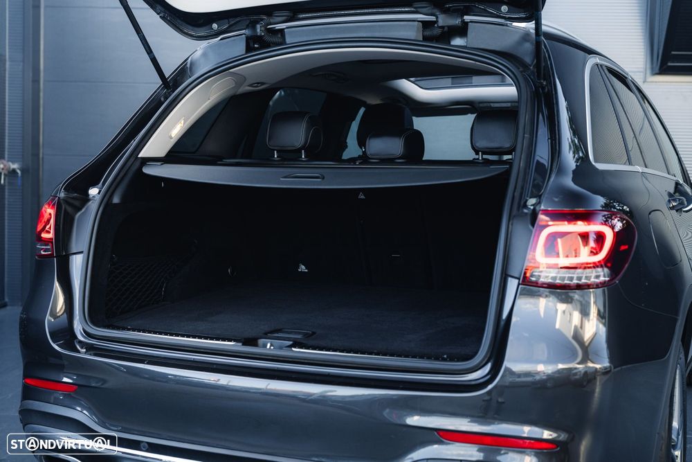Mercedes-Benz GLC 220 d 4Matic 9G-TRONIC AMG Line - 9