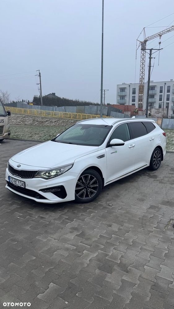 Kia Optima 1.6 CRDI SCR L DCT - 4