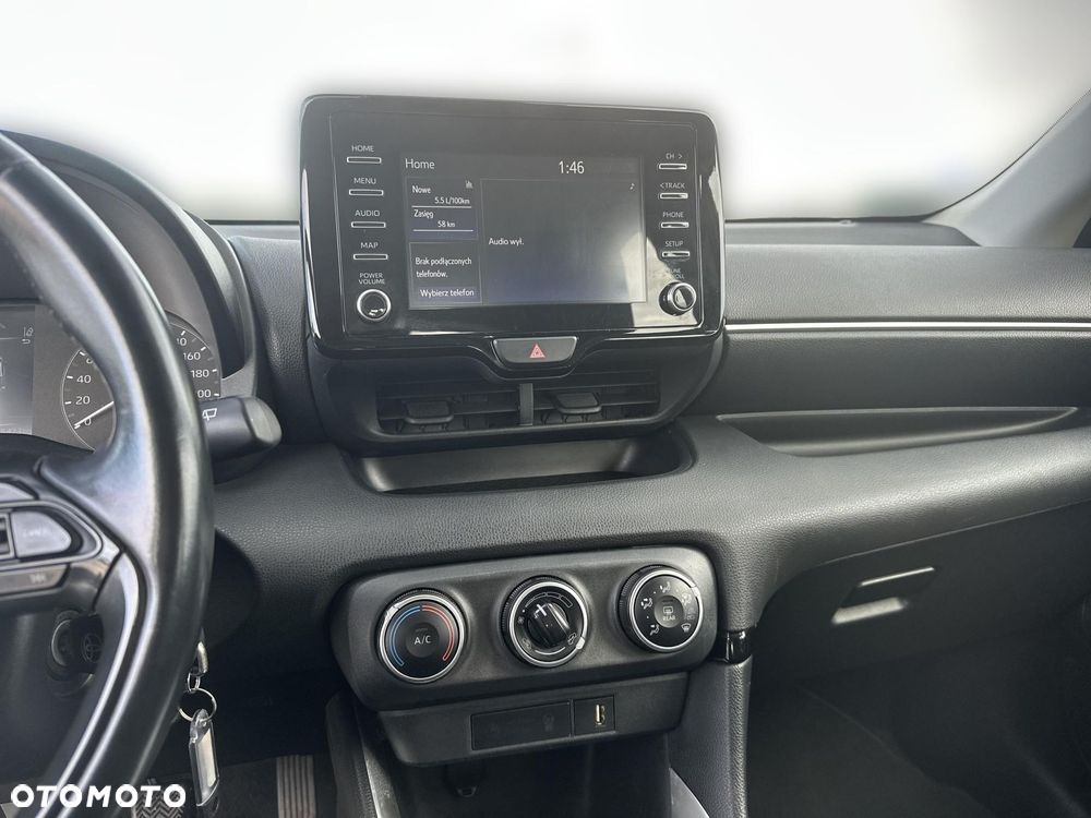 Toyota Yaris - 15