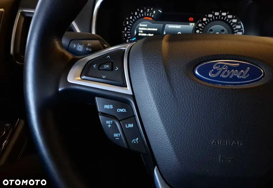 Ford S-Max 2.5 Duratec FHEV TITANIUM - 7