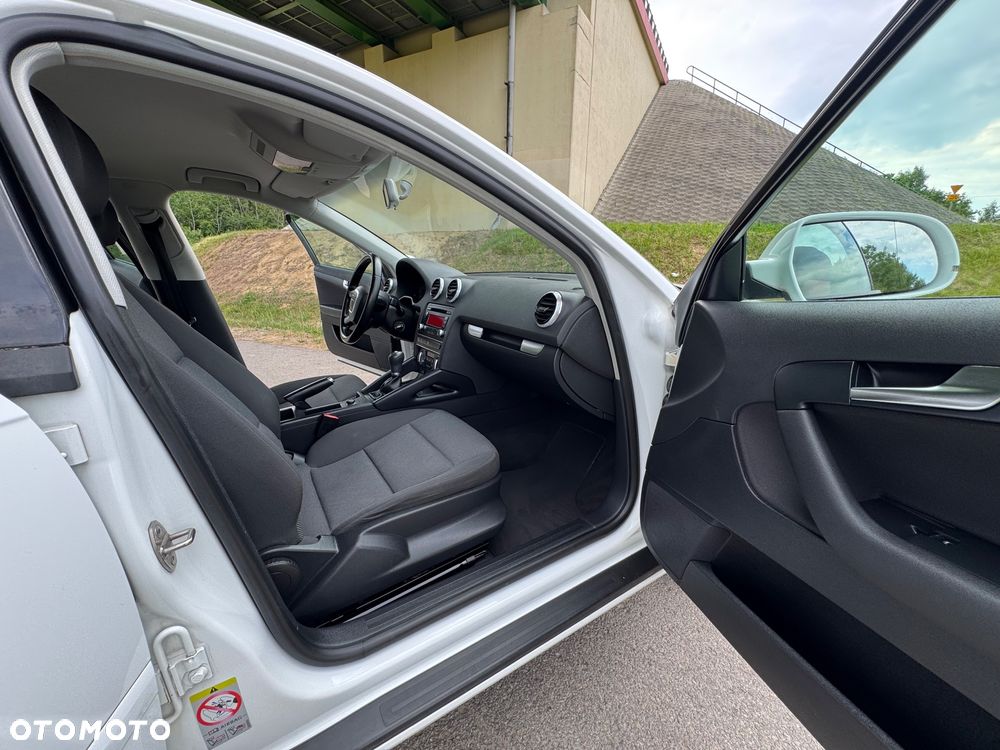 Audi A3 Sportback - 23