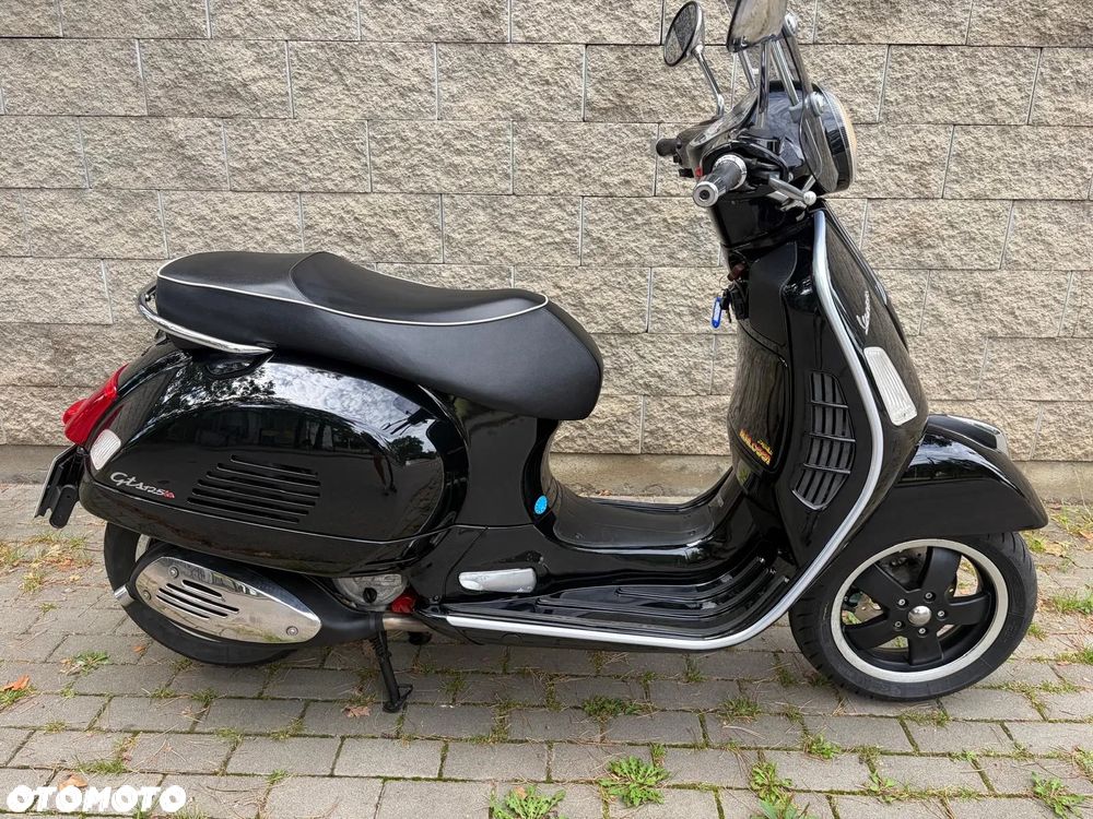 Vespa GTS - 23